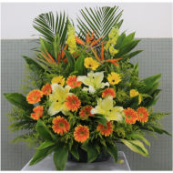 Golden Horizon Table Flowers for Celebrations